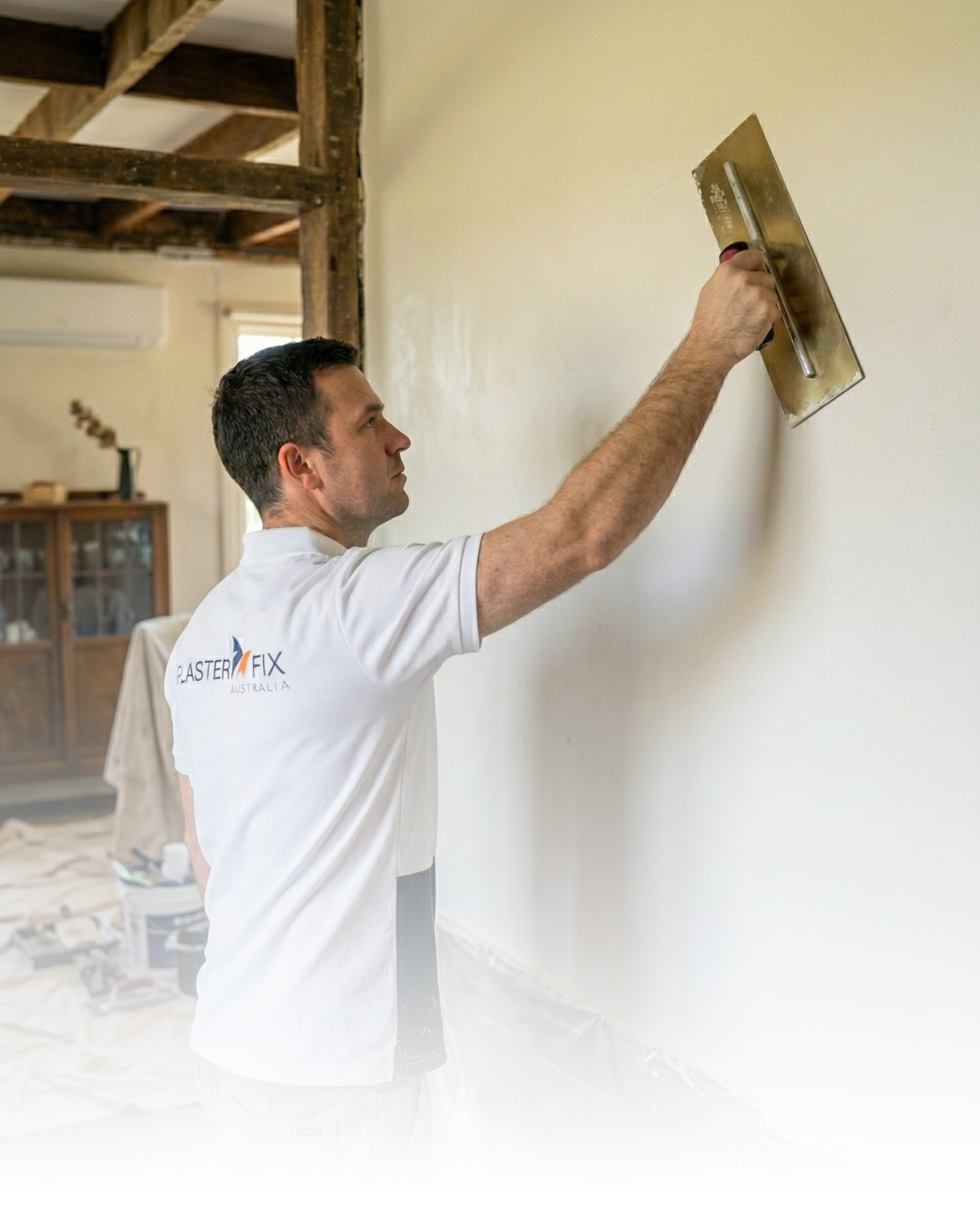 Filling walls. House repair.